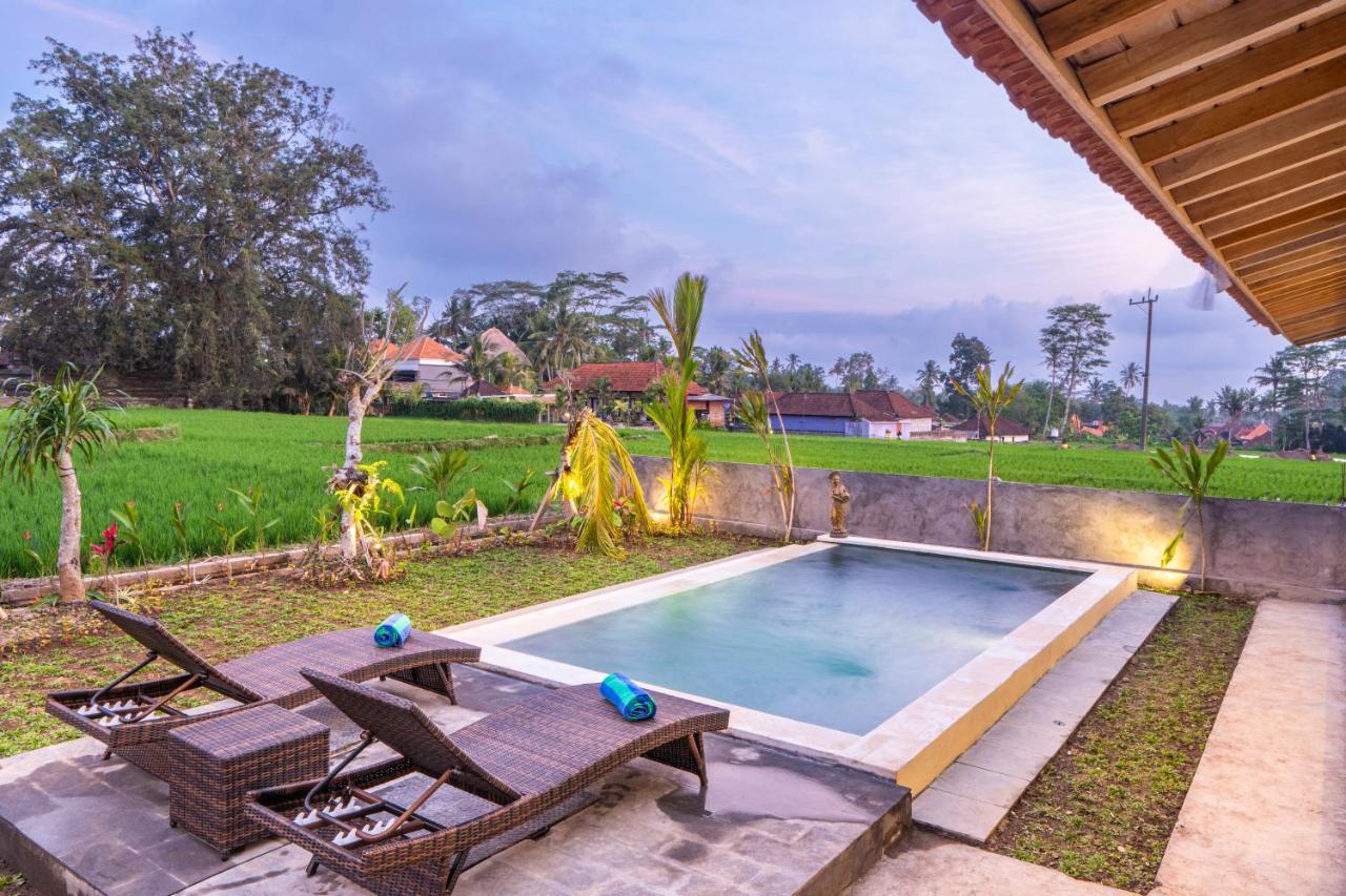 Uma Sri Dewi Villa Ubud Exterior photo