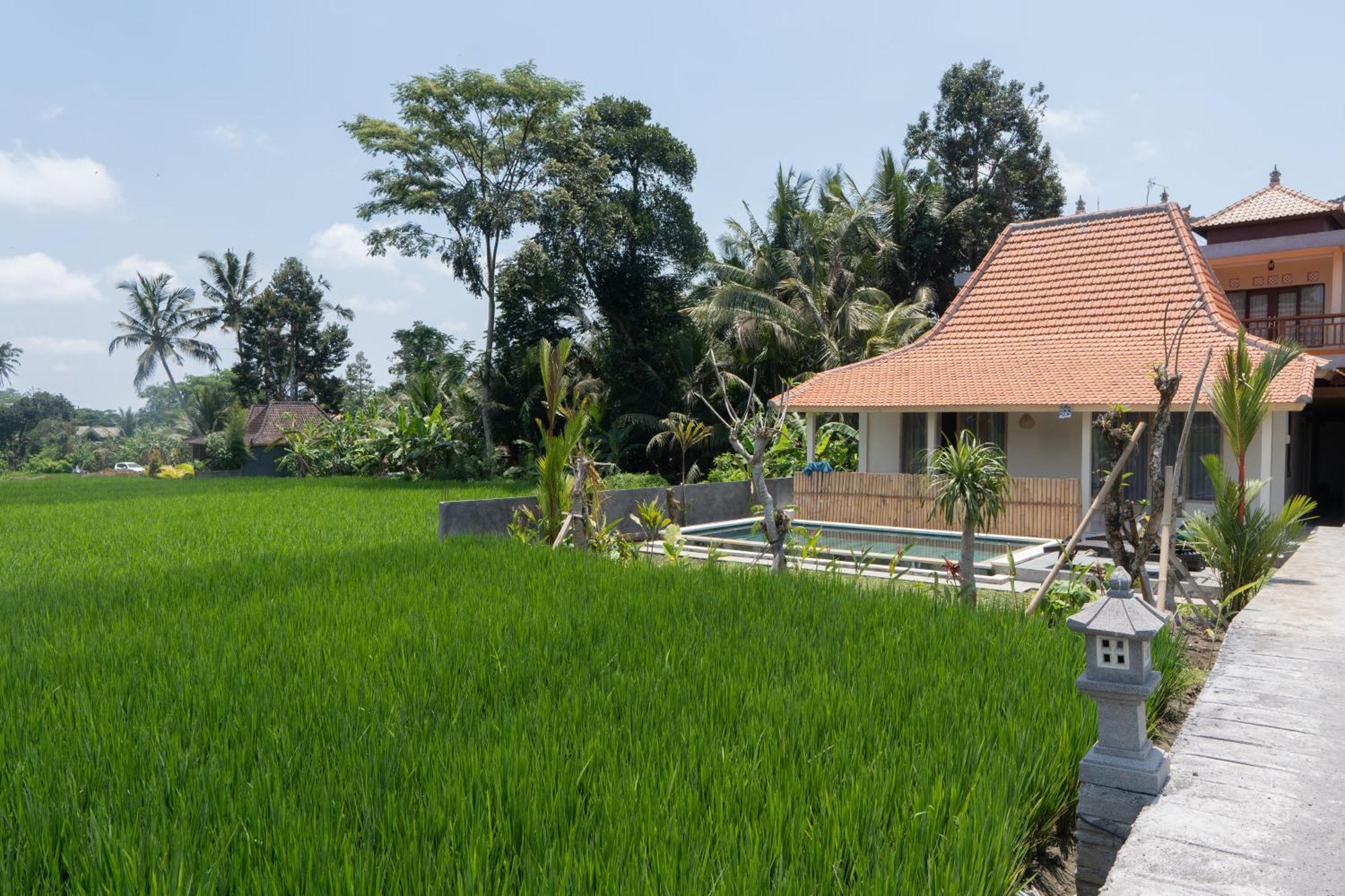 Uma Sri Dewi Villa Ubud Exterior photo