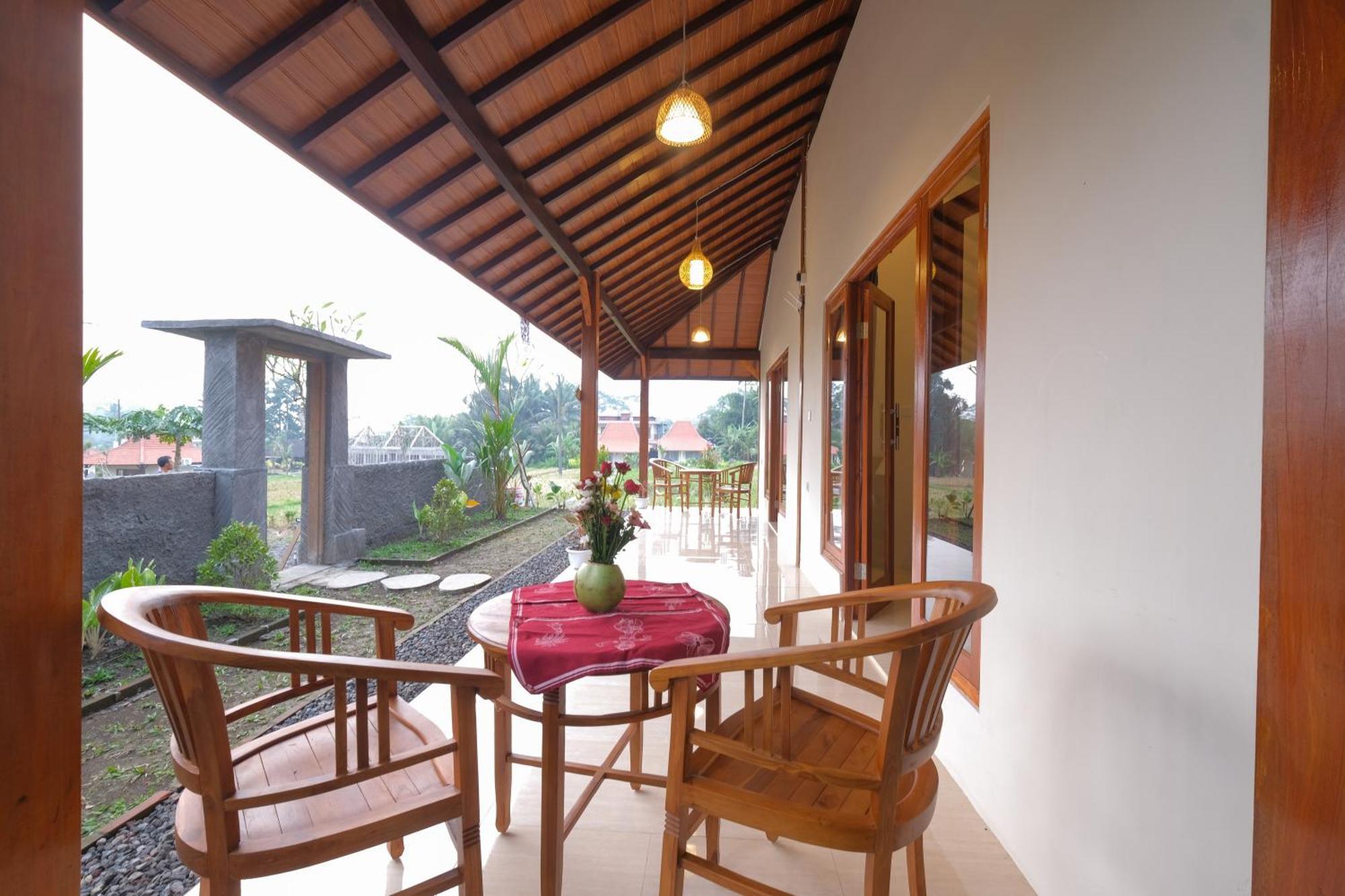 Uma Sri Dewi Villa Ubud Exterior photo