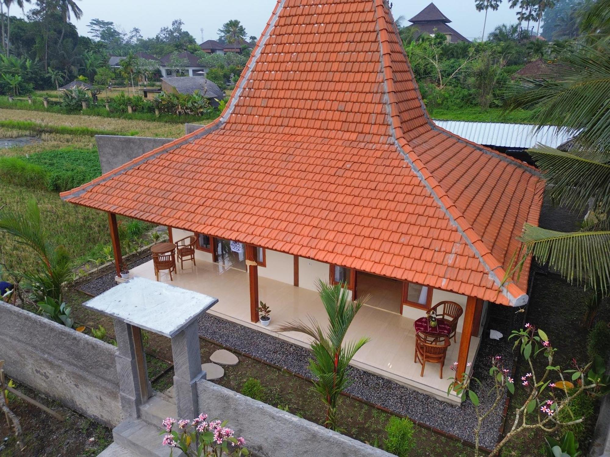 Uma Sri Dewi Villa Ubud Exterior photo
